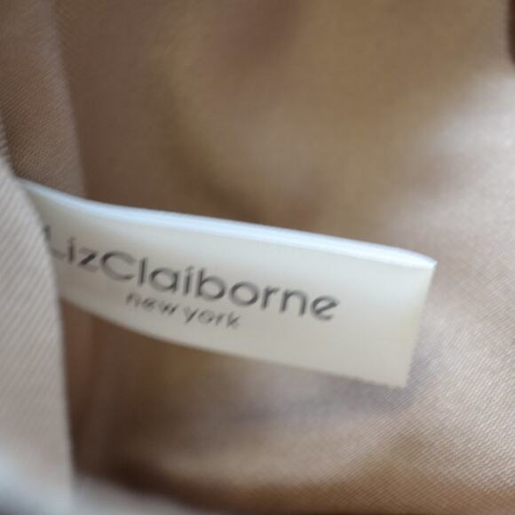 Liz Claiborne New York Four Leaf Clover Wallet - Picture 7 of 7